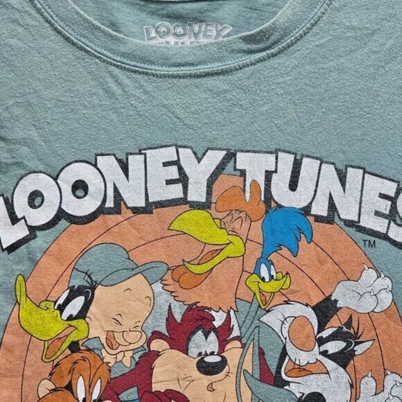 Vintage Looney Tunes men's long-sleeve tee — green, size M - Picture 3 of 9